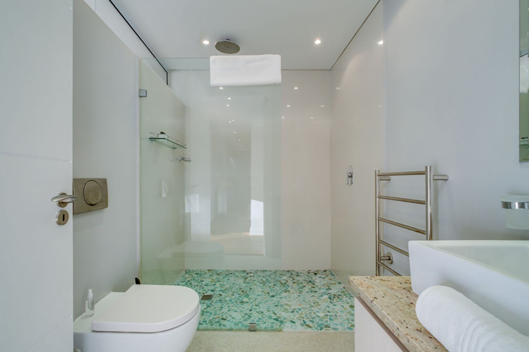 Bathroom 3, Spacious Family Villa w Breathtaking Views Ocean Pearl, City of Cape Town