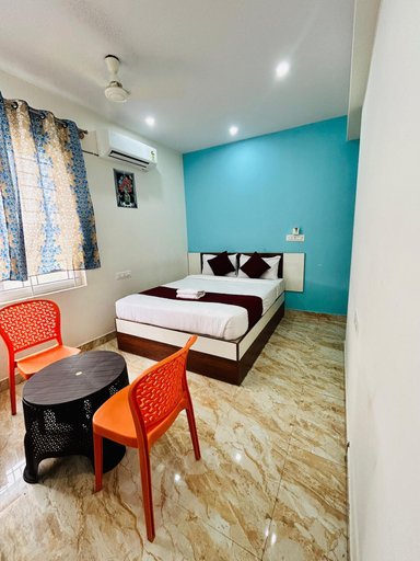 Room 3, S K Comforts Rooms, Bangalore