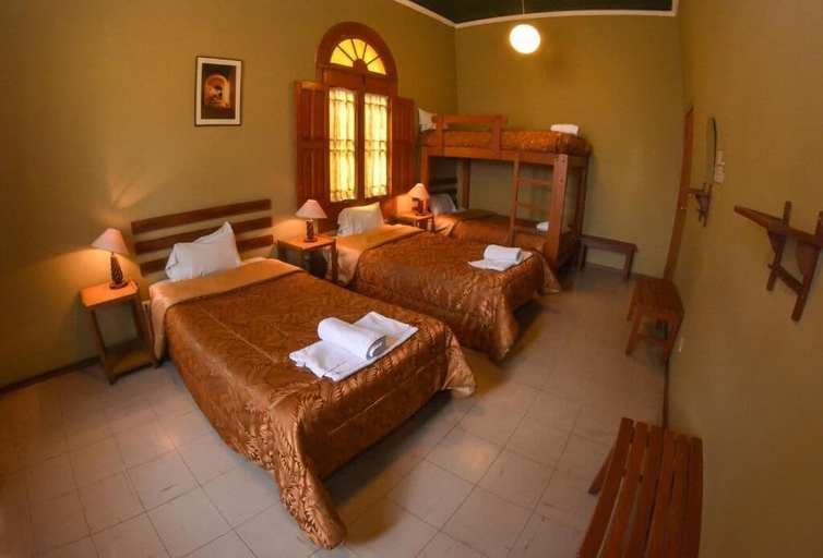 Room 5, El Caminante Class, Arequipa