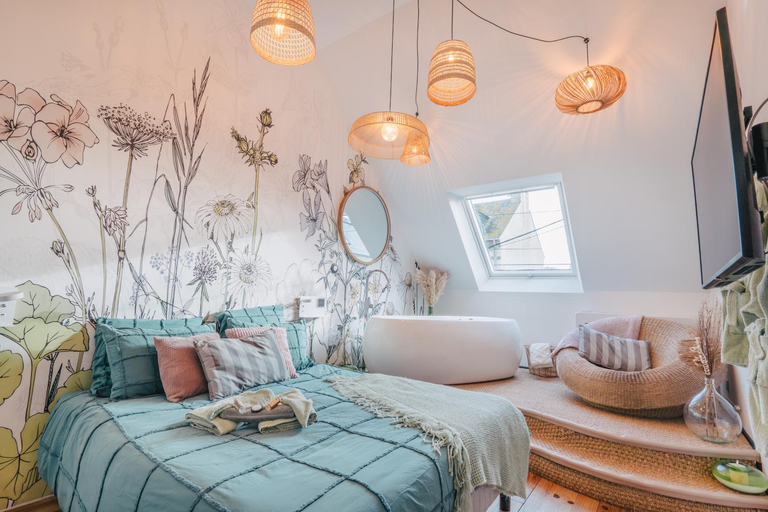 Bedroom 2, Maison d'hotes "At'Home", Somme