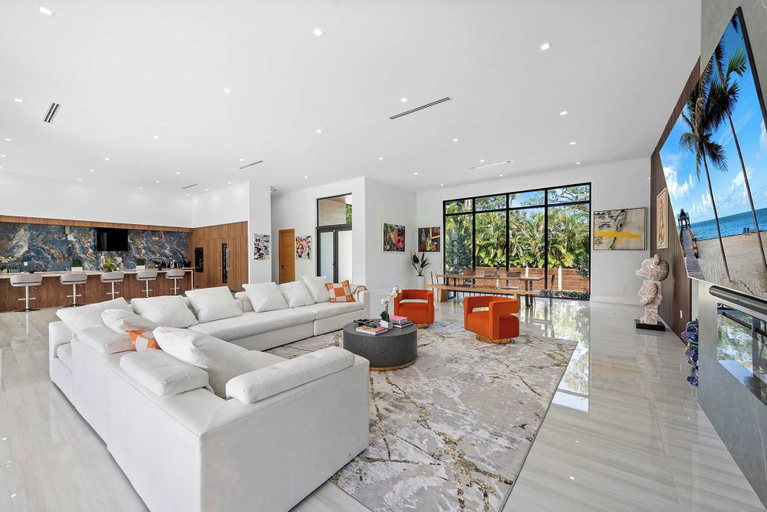 Interior 5, Villa Pesara by Rove Travel Luxury Riverfront, Broward