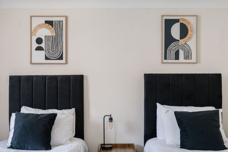 Room 2, The Ipswich Snug Spacious 3BR Retreat Free Parking, Suffolk