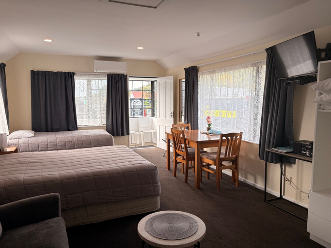Bedroom 3, Tudor Lodge Motel, Nelson