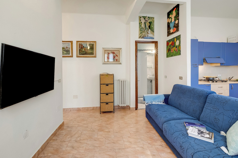 Living area 3, Seaside Binario Blu 500 M Dal Mare, Savona