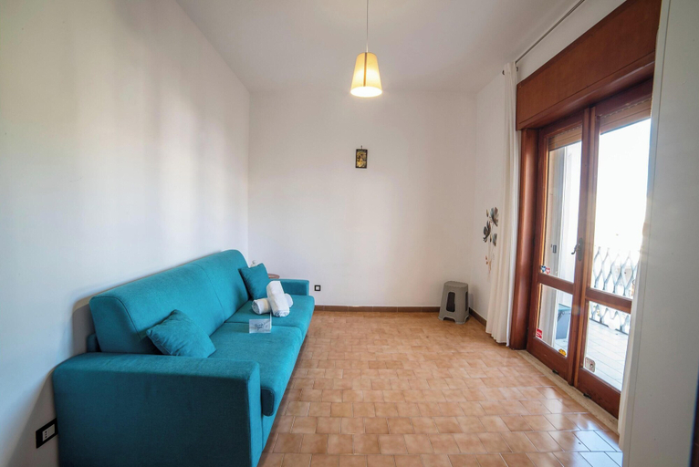 Living area 3, Tramonto D'oro Apartment Near The Beach, Lecce