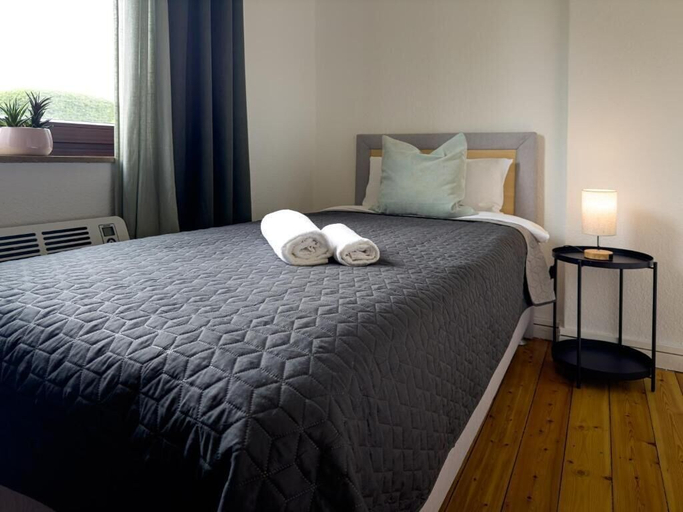 Room 3, Alter Postweg, Bremen