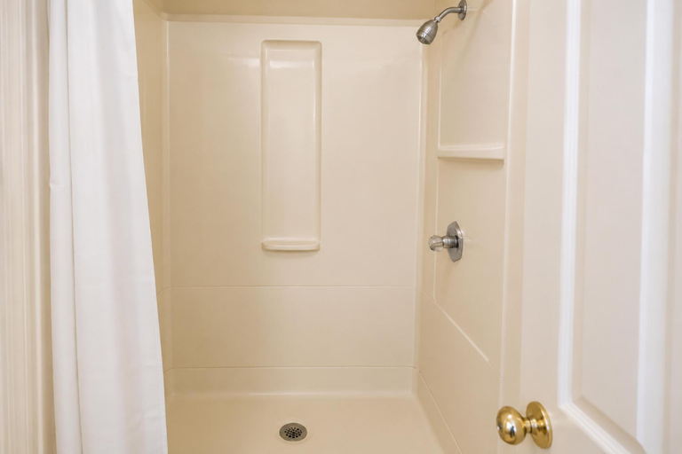 Bathroom 3, Budget Lodge by OYO Portland West, Multnomah
