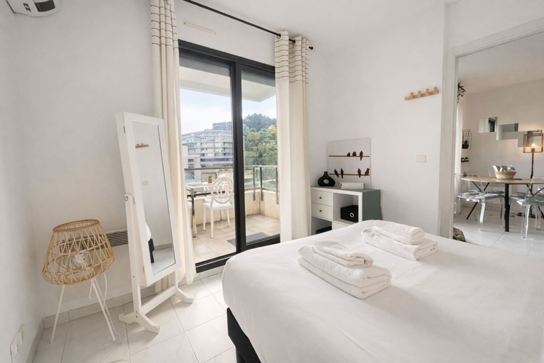 Room 2, 1BR Sea Monaco View Terrace, Alpes-Maritimes