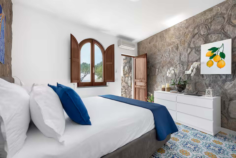 Bedroom 2, Casa Giovanna A in Massa Lubrense, Napoli