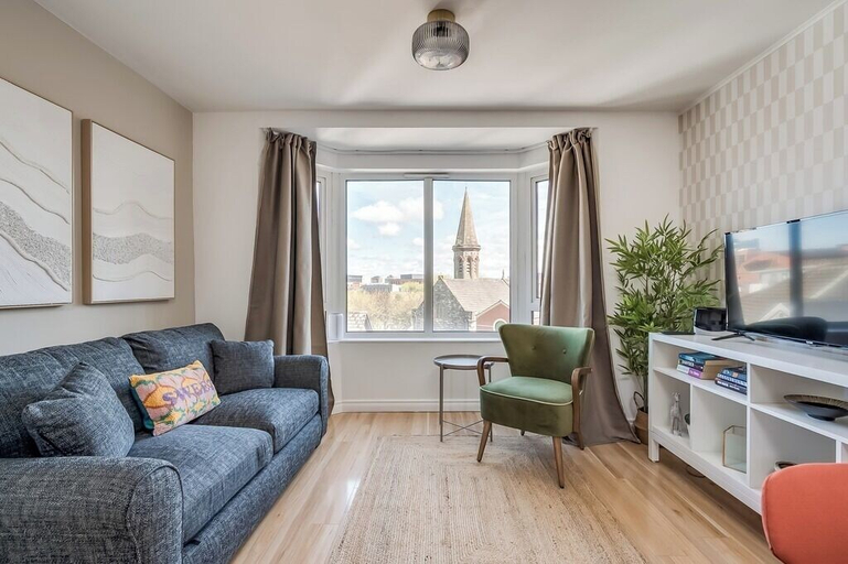 Others 5, Central Belfast Apartments Queen’s Hideaway, Belfast