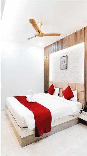 Room 2, Hotel S Sudha Guest House Varanasi, Varanasi