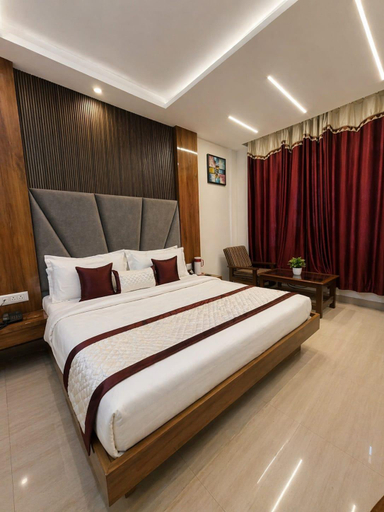Bedroom 2, HOTEL SANJEEV PALACE, Reasi
