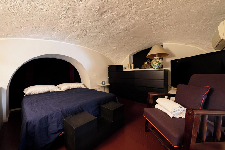 Bedroom 2, Via del Parco Margherita 24, Napoli
