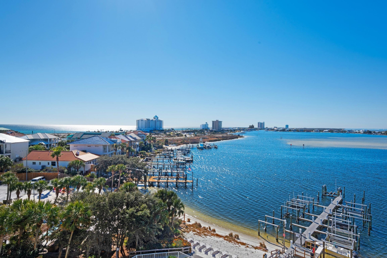 Marina 2, South Harbour 6C, Escambia