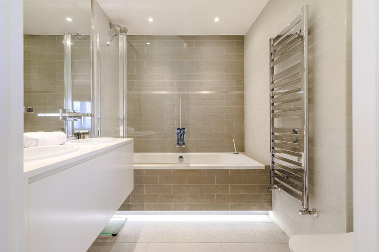 5, Gorgeous Hampstead Flat, London