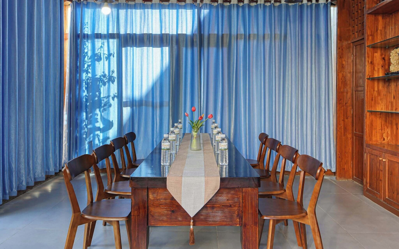 Meeting facility, The Naxi Hereditary Courtyard - Chinese Nature's Design Retreat - Free Pick-up from Airport for 3 Nights, Lijiang
