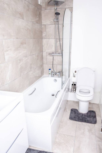 Room 5, Charming 2BR Sanctuary St Leonards on Sea - Flat 4, East Sussex
