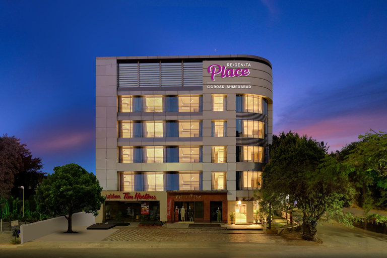 Entrance, Regenta Place CG Road, Ahmadabad