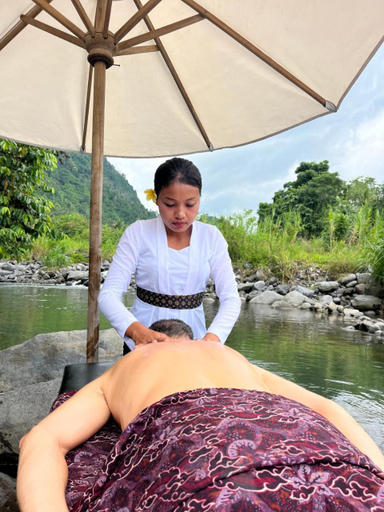 Sport & Beauty 2, The River Island Sidemen, Karangasem