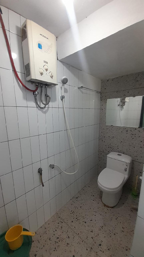 Bathroom 4, The Kynon Villa Lembang, Bandung