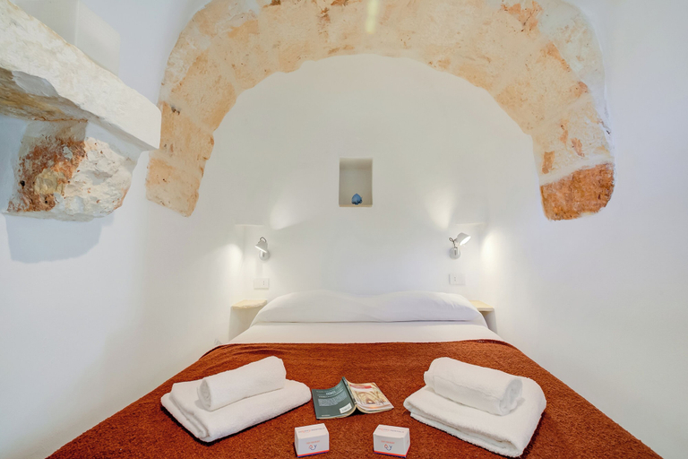Room 3, Dimora Tra Gli Ulivi With Private Jacuzzi, Brindisi