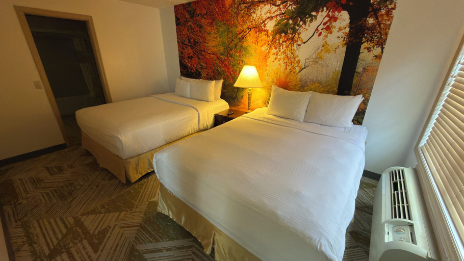Bedroom 3, The Willowbrook Village at Lake Harmony, a Wyndham Hotel, Carbon