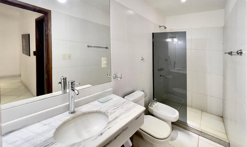 Bathroom, Tiny Houses en Asuncion. Zona Aeropuerto-Rakiura, Luque