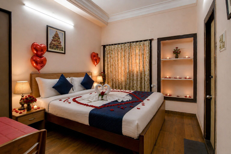 Room 4, Hotel Blue Bird, North 24 Parganas