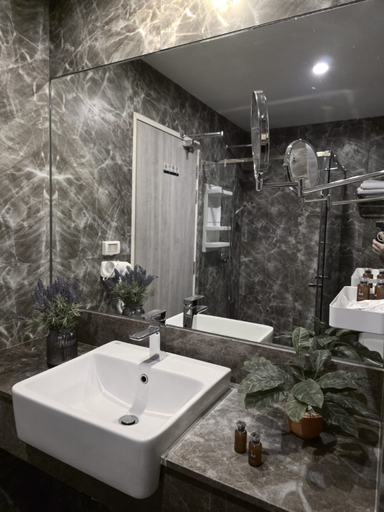 Bathroom 5, Le Cannes A Recall Luxe Hotel, Muang Chiang Mai