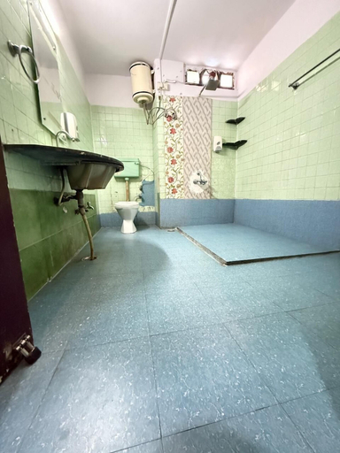 Bathroom 3, Crown Plaza Heritage, Jodhpur