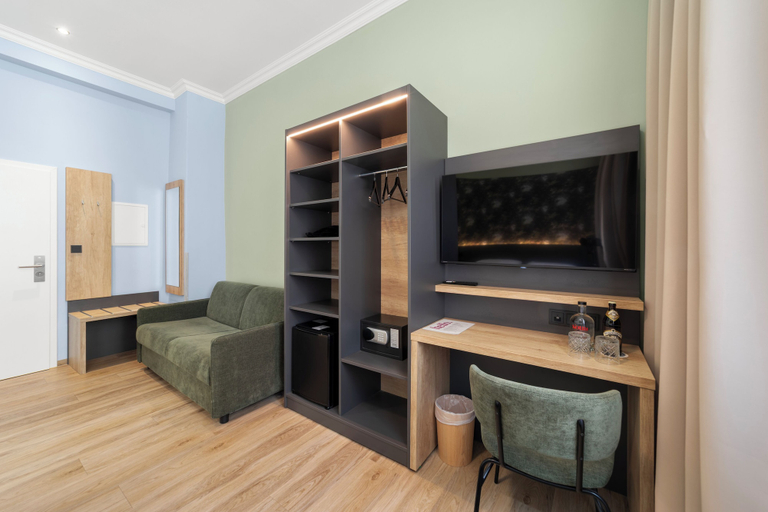 Others 2, Sona Design Rooms City Center, Bamberg