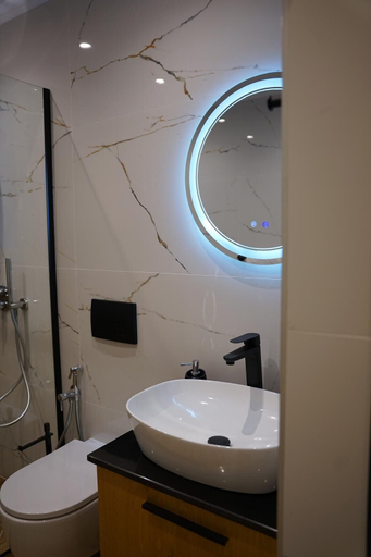 Bathroom 5, lumera hotel albania, Durrësit