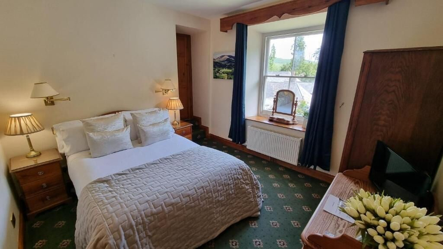Room 2, Craig Y Nos Castle, Powys