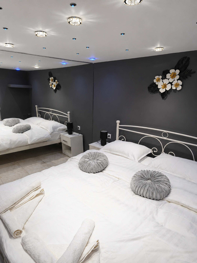 Room 4, Giorgos Suite - Jacuzzi Hideaway in Lydia Kavala, East Macedonia and Thrace