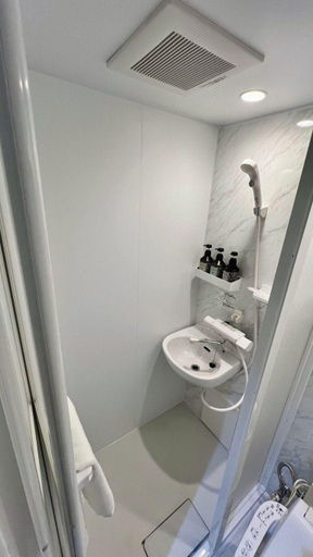 Bathroom 3, Miyakonojo Sun Plaza Hotel, Miyakonojō