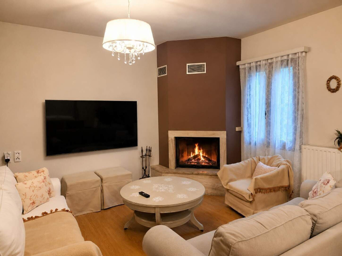 Room 5, Sunrise Villa in Skyros - Coastal Sea View Haven, Central Greece