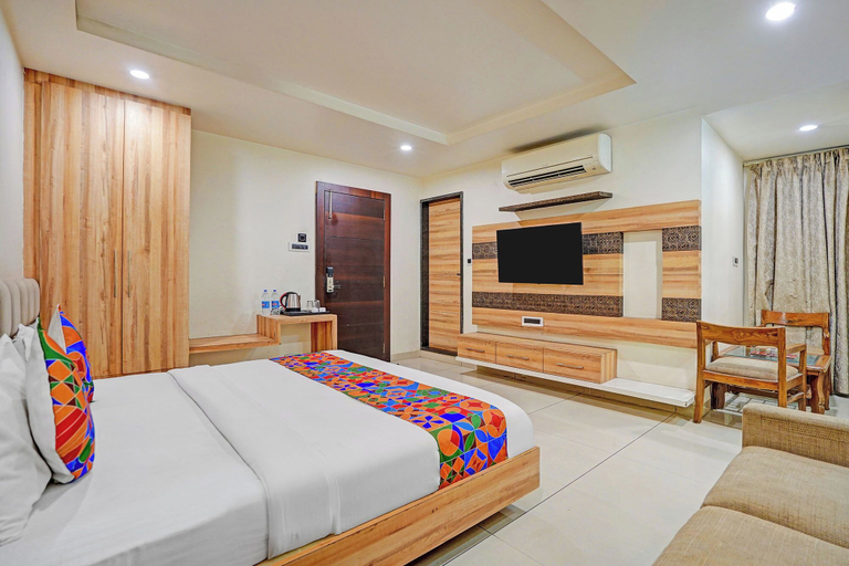 Room 5, FabHotel Prime The Kartar Tower, Bhopal