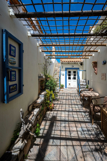 Room 5, Altair Blue Villa - Private Jacuzzi and Views, Crete