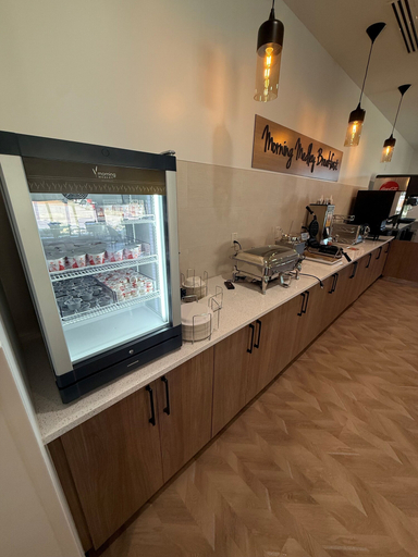 Breakfast buffet, Sleep Inn & Suites Savannah Tennessee Riverfront, Hardin