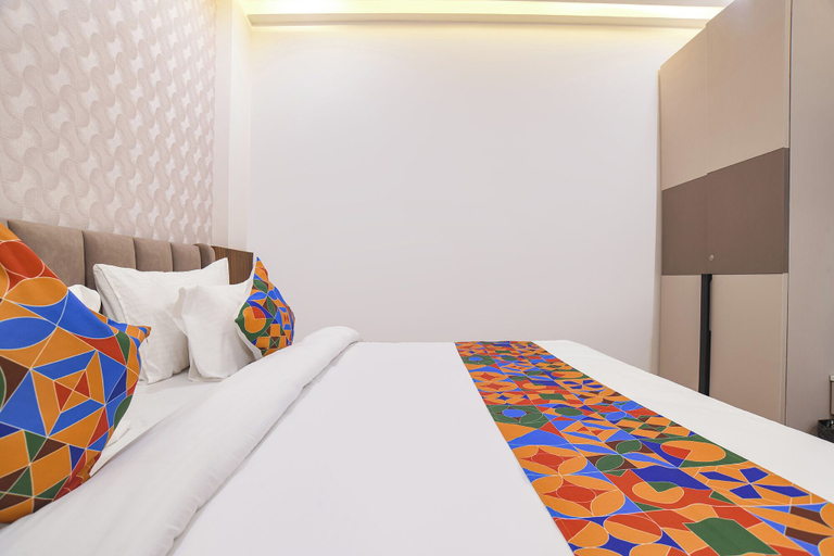 Room 4, FabHotel Raj Villa I, Vijay Nagar, Indore