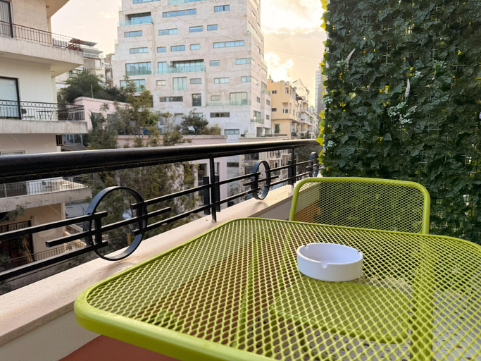 Property grounds 2, Bayté, Baabda