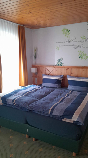 Bedroom 2, Olmuhle, Karlsruhe