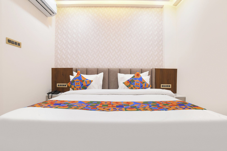 Room 2, FabHotel Raj Villa I, Vijay Nagar, Indore