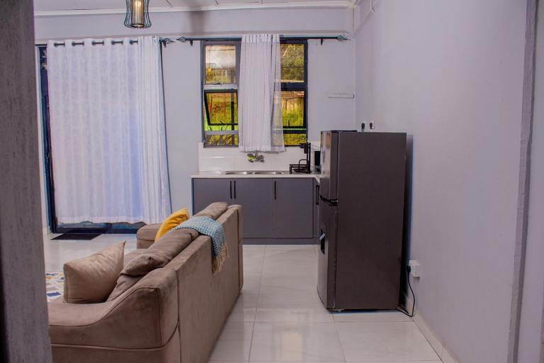 Room 4, Stylish 1-bedroom Apartment in Kariba Height - 2380, Kariba