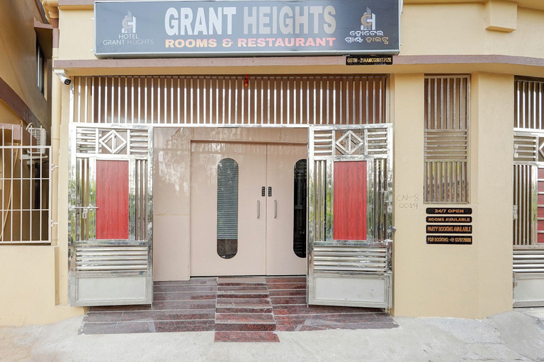 Property entrance 5, Fabhotel Grant Heights - Nr. Biju Patnaik International Airport, Khordha
