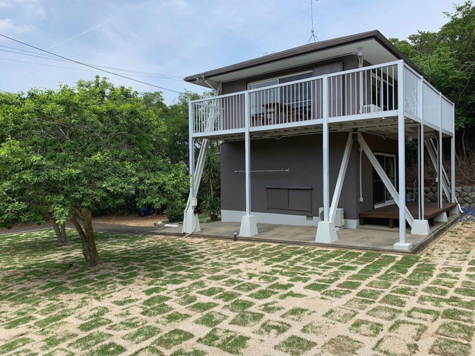 Exterior & Views, Green Room, Shima