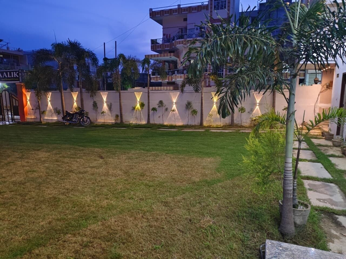 Property grounds 3, shivaalik, Varanasi