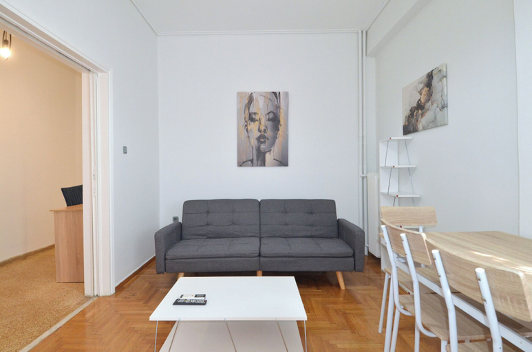 Others 4, A cozy minimal apartment at Koukaki, Attica