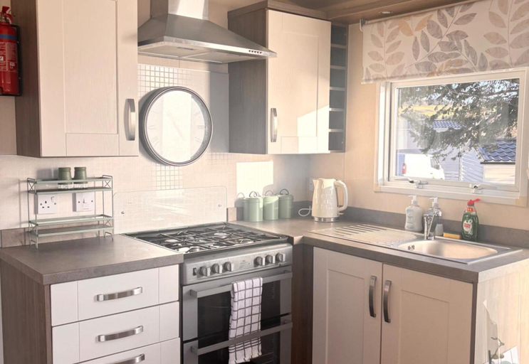 Private kitchen, Seaside Escape in Wemyss Bay, Inverclyde