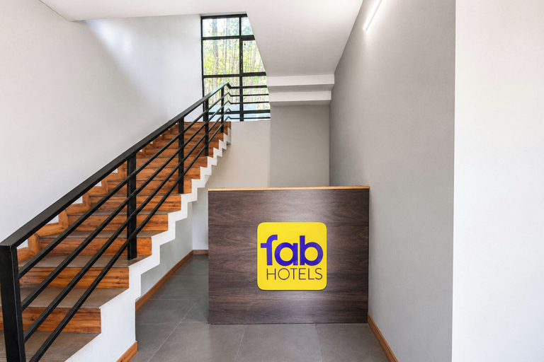 Reception 4, FabHotel Legend Stay - Dwarka Sector 7, Delhi